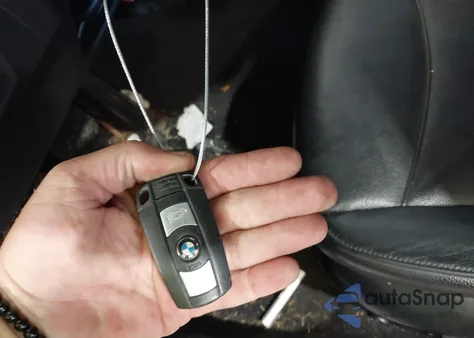 2011 BMW 328I from USA, damaged, VIN WBAPH7C5XBE850809